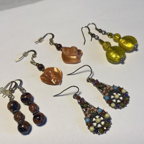 Lot Of 4 Mixture Dangle Drop Costume Earrings Pierced - Some Beaded - Picture 1 of 9